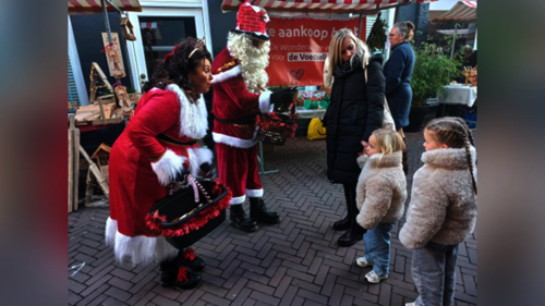 Kerst man en vrouw met kinderen